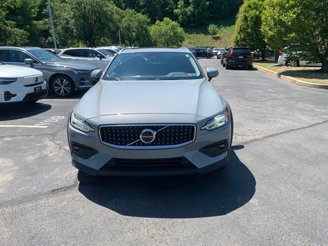 volvo v60 cross country 2024 YV4L12WY0R2133455 image volvo v60 cross country 2024 YV4L12WY0R2133455 image